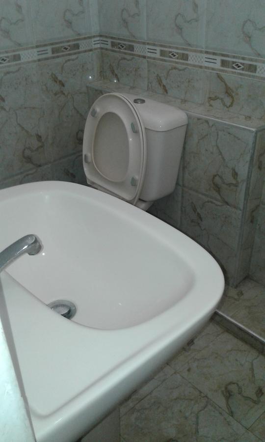 Down Town Hotel Ponnarankulama Bagian luar foto